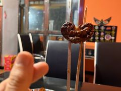 -烤肉小伙烤肉店