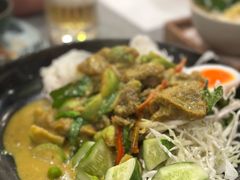 -Kub Kao Kub Pla (Terminal21)