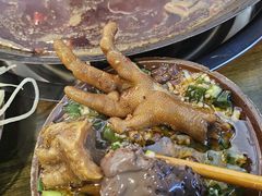 -黄潇洒老火锅(九眼桥宏济巷店)