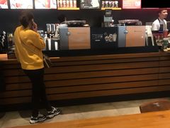 -星巴克臻选(郑州国贸360广场店)