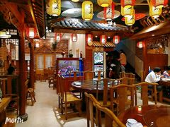 大堂-东来菜馆•手抓海鲜家常菜•海鲜锅贴(鸽子窝店)