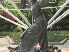 -上海鲜花港
