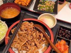 -牛邸·烧肉饭(来福士店)