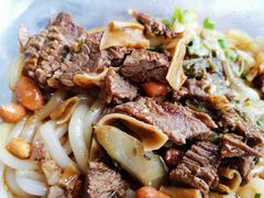 牛腩腌抱罗粉-阿阳牛腩腌面店