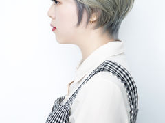 -粤港芭莎美容美发化妆学校