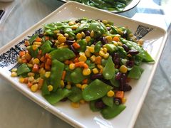 -三江源美食城