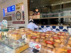 -昆明冠生园·蛋糕·面包(南强街店)