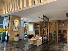 -蓬客精品酒店(南山海岸城购物中心店)