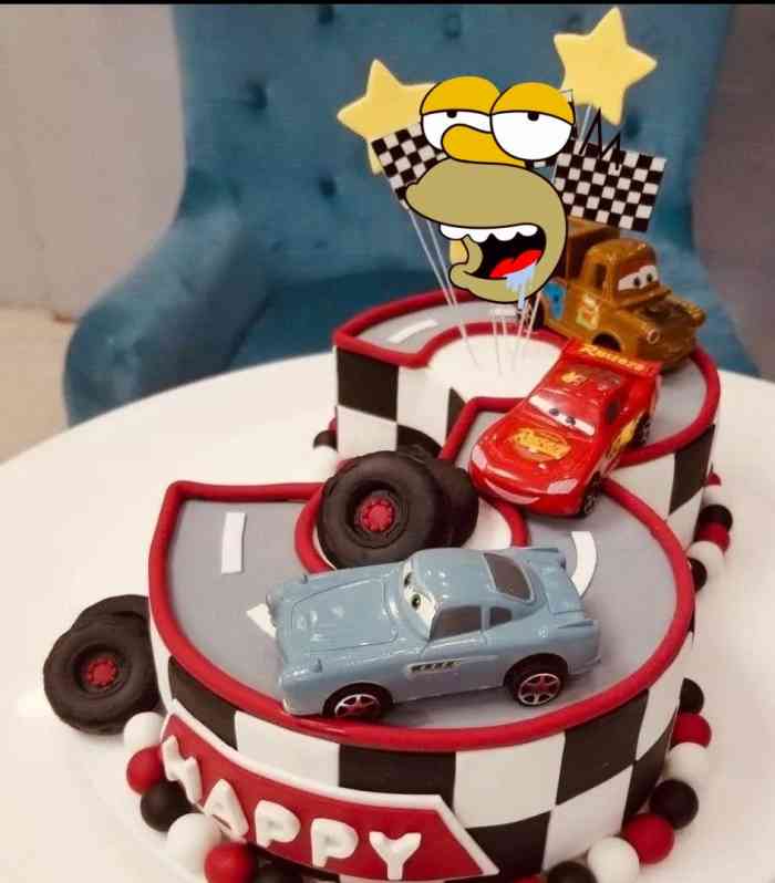 幸福西饼生日蛋糕-"口感很好,水果都是新鲜的,物美价廉!