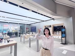 -中航城君尚购物中心