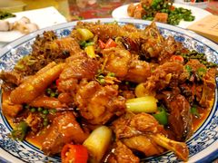 -闯关东东北农家菜(崂山石老人店)