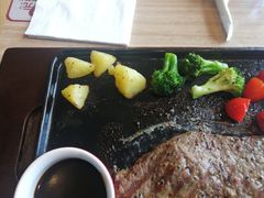 -必胜客(群力王府井店)