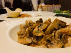 法式炒蘑菇-南沙游艇会·大兵船餐厅