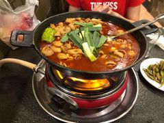 -湘肠香火锅店(团结湖店)