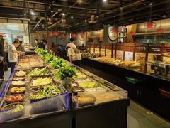 -牛里牛气· 榴莲海鲜鲜牛肉自助火锅·烤肉(横岗店)
