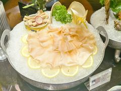 -半岛翡丽海鲜自助餐厅(观风亭店)