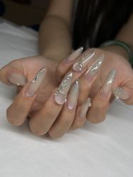 -171 Naillife