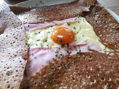 火腿芝士鸡蛋可丽饼-RAC BAR(安福路店)