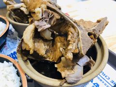 -万和春排骨砂锅米饭(新业广场店)