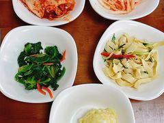 -亲昵春川鸡排(韩国美食街店)