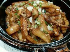茄子煲-品鱼庄酒家(新世界大酒店店)
