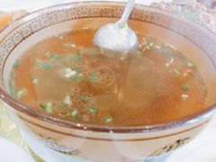 清炖牛肉汤-粤香村(清真川菜店)