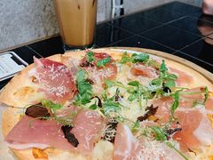 -The Coffee Academïcs(铜锣湾店)