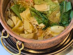 -菌海森林·非遗野生菌火锅(西山区滇池路摩根道店)