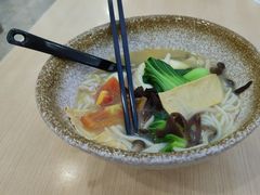 -蒙自源米线大王(普宁广场店)