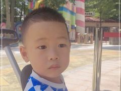 -史努比缤纷世界