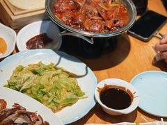干锅鸭头-新興传承烤鸭
