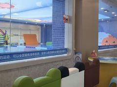 -戊辰亲子游泳俱乐部