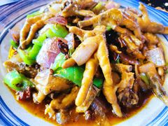 炒鸡爪-六福烧烤酒馆(秦隆步行街店)