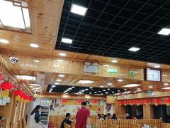 -屯老二农家铁锅炖·行业领军者(梅江店)