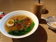 -大宁国际商业广场-地下停车库