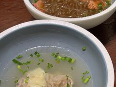 -老新隆牛肉锅贴(新街口店)