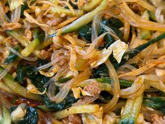 -关东小磨东北菜(上海长风大悦城店)