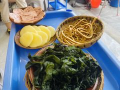 -扎起市井老火锅(乐山总店)