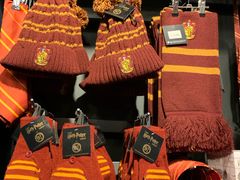 -九又四分之三站台哈利波特商店