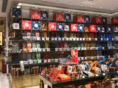 零售区-VENCHI 闻绮(北京国贸商城店)