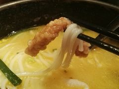 云南过桥米线-云海肴·汽锅鸡·云南菜(天山百盛优客店)