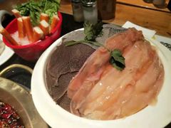 -潮火锅·麻辣牛肉火锅(观音桥方圆·LIVE店)