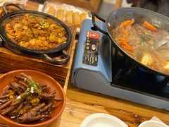 -霄汉牛三鲜湖北砂锅菜(万松园2店)