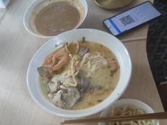 -面道赞宁海海鲜面(迎凤街店)