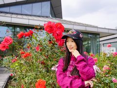 -田园东方蜜桃村的田野营地