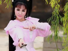 -九月鹰飞汉服摄影工作室