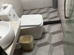 -Zsmart智尚酒店(上海轻纺市场定边路地铁站店)