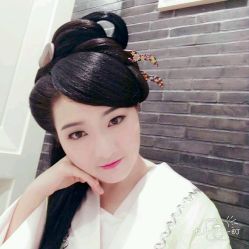 -盘子女人坊古装写真摄影(厦门总店)