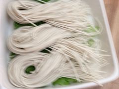 -左庭右院鲜牛肉火锅(浦江欢乐颂店)