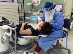 -雅悦齿科(顾村公园店)